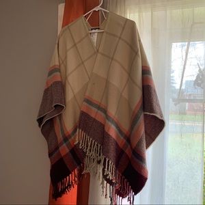 Abercrombie & Fitch Blanket Poncho